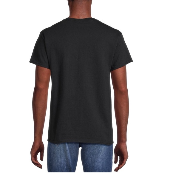 Johnny Cash Men's Man in Black Graphic Tee with Short Sleeves - Picture 3 of 6